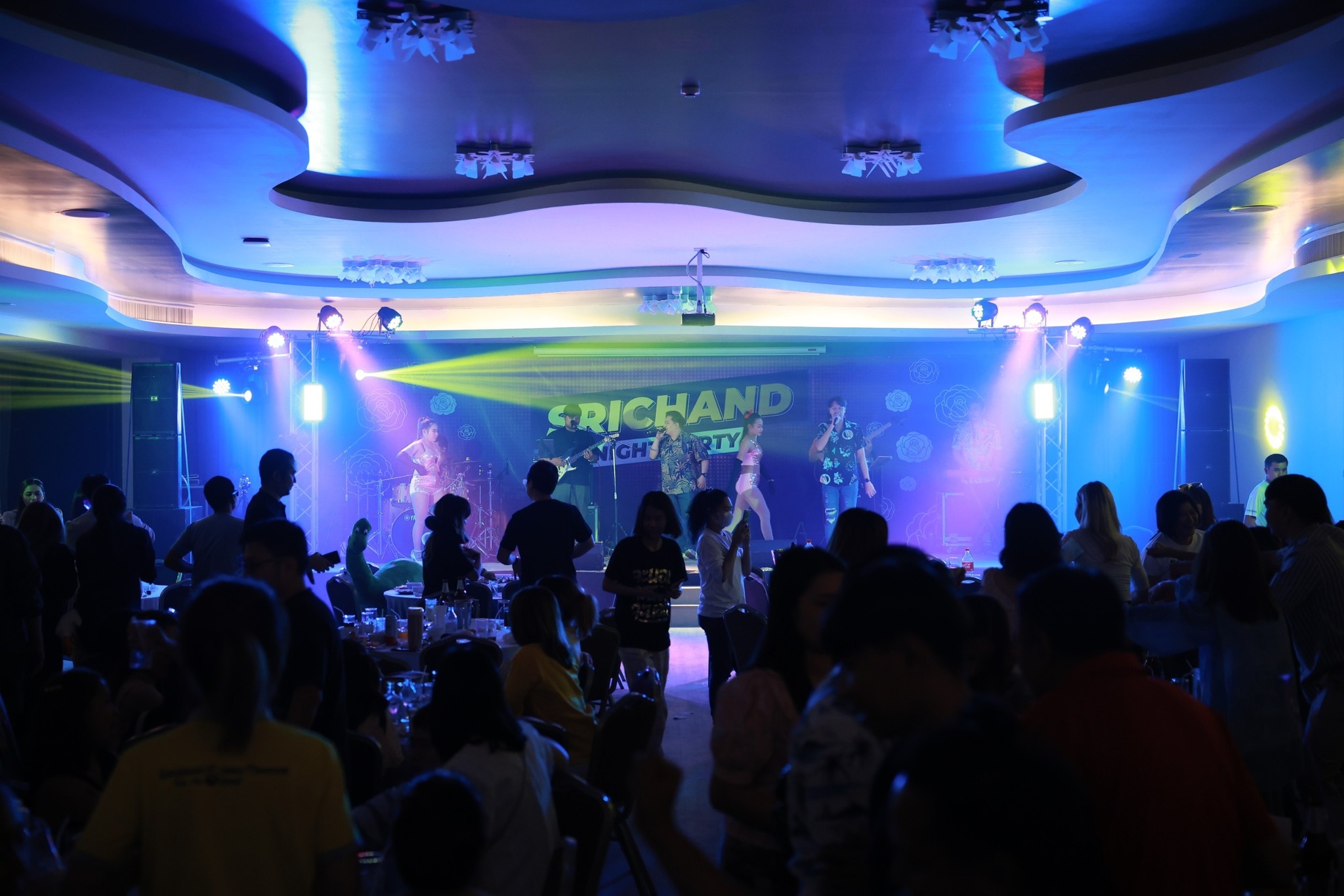 SRICHAND Outing & Team Building ชะอำ 2023 | สมายล์ยิ้ม - สมายล์ทราเวล