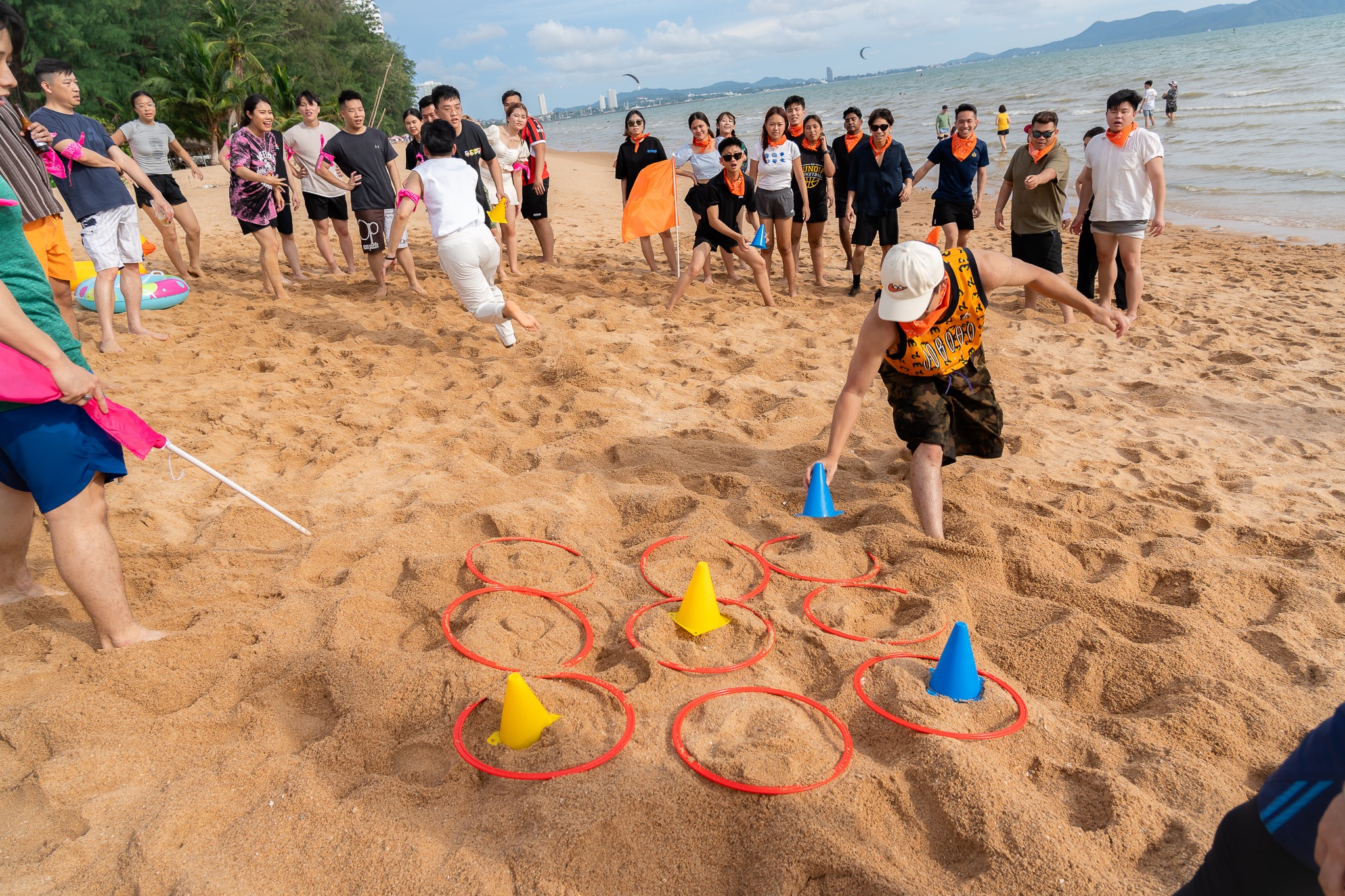 Team Building สุดมันส์ กีฬาชายหาด พัทยา 2024 | Smileyim SmileTravels